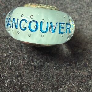 Authentic Pandora Vancouver exclusive WHITE Effervescence Murano Charm
